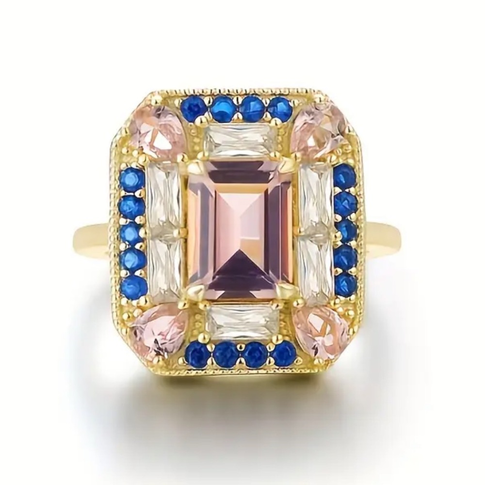 Vintage Regal Radiance Statement Ring Glamour with Multicolor Sparkle